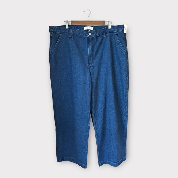 Abercrombie & Fitch Denim - NWT Abercrombie Mid-Rise Wide Leg Jeans, size 18